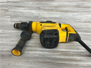 DeWalt D25481 1-9/16in SDS Max Combination Rotary Hammer Corded